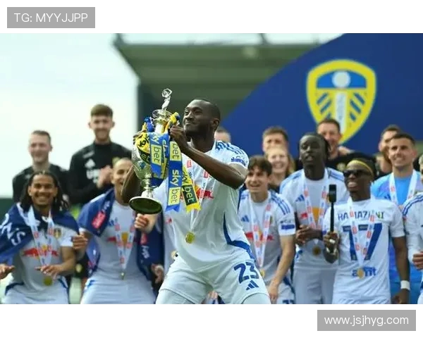 利兹联重塑英超征程大换血升级后果断清洗十一名球员